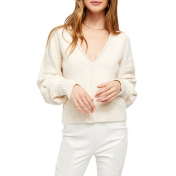 Free People Sweaters - 🆕️Free People Reverie V-Neck Sweater